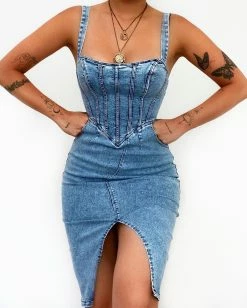 Sasha Hardy Midi Dress