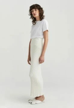 Jac+Jack Jac + Jack | Flip Skirt - Natural 7 Jac+Jack Jac + Jack | Flip Skirt - Natural -Kameli Shop FlipSkirtNatural VerteTeeWhite 0251 2048x 15f6ca4b 40da 42e1 a3cb a91c77608d9a