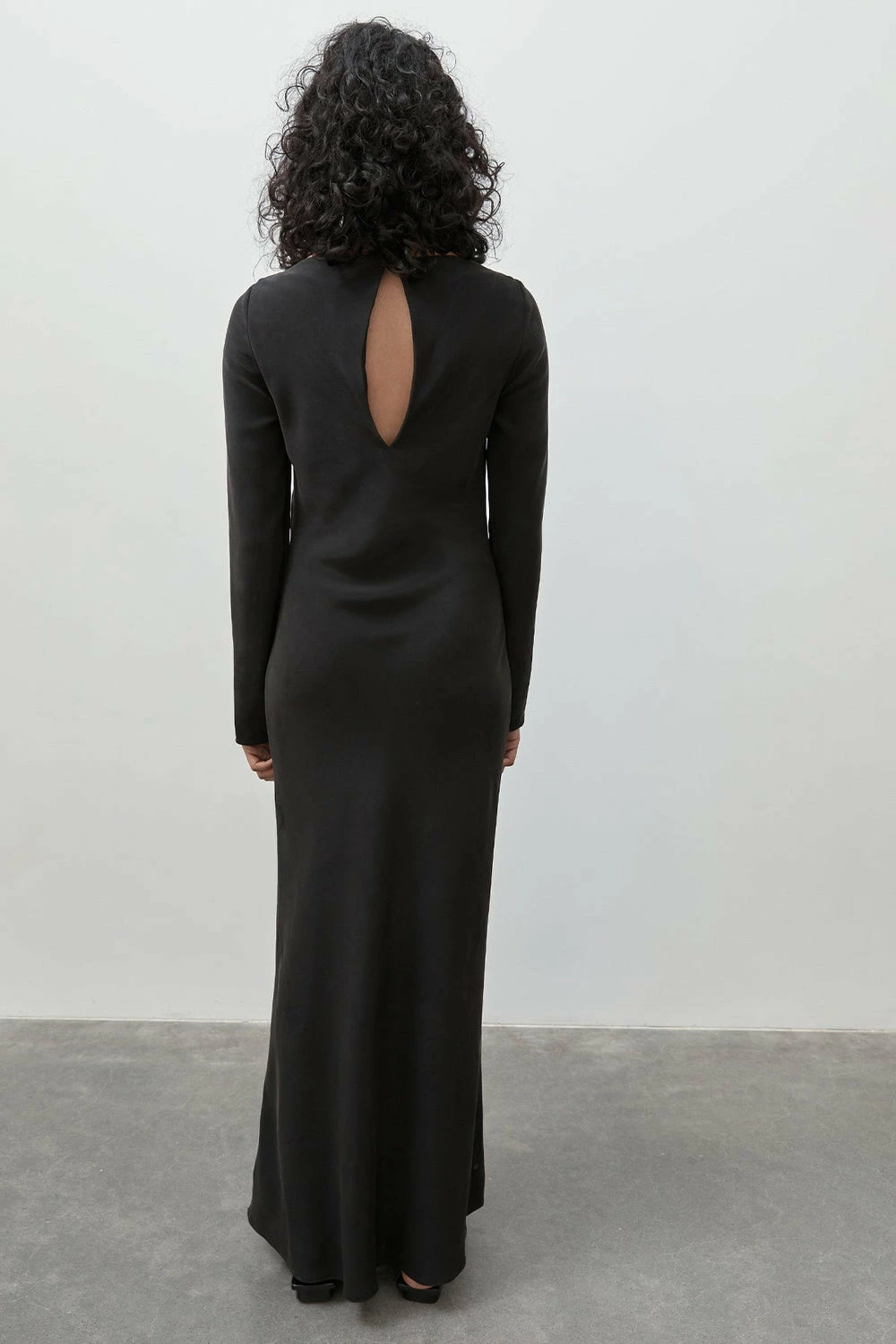 St Agni | Long Sleeve Bias Silk Dress - Black 6 St Agni | Long Sleeve Bias Silk Dress - Black - Image 4