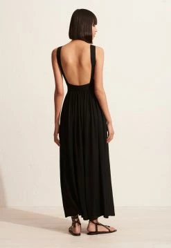 Matteau | Bandage Wrap Dress - Black -Kameli Shop The Bandage Wrap Dress Black 4 1440x 2168bfec 3641 4e10 8aa5 78d6fd64b7e1