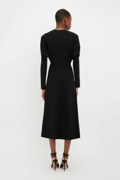 Victoria Beckham | Dolmain Midi Dress - Black -Kameli Shop UntitledSession5494 b 2200x 33833e99 b353 4b18 8acf 5d3a47e5fd0f