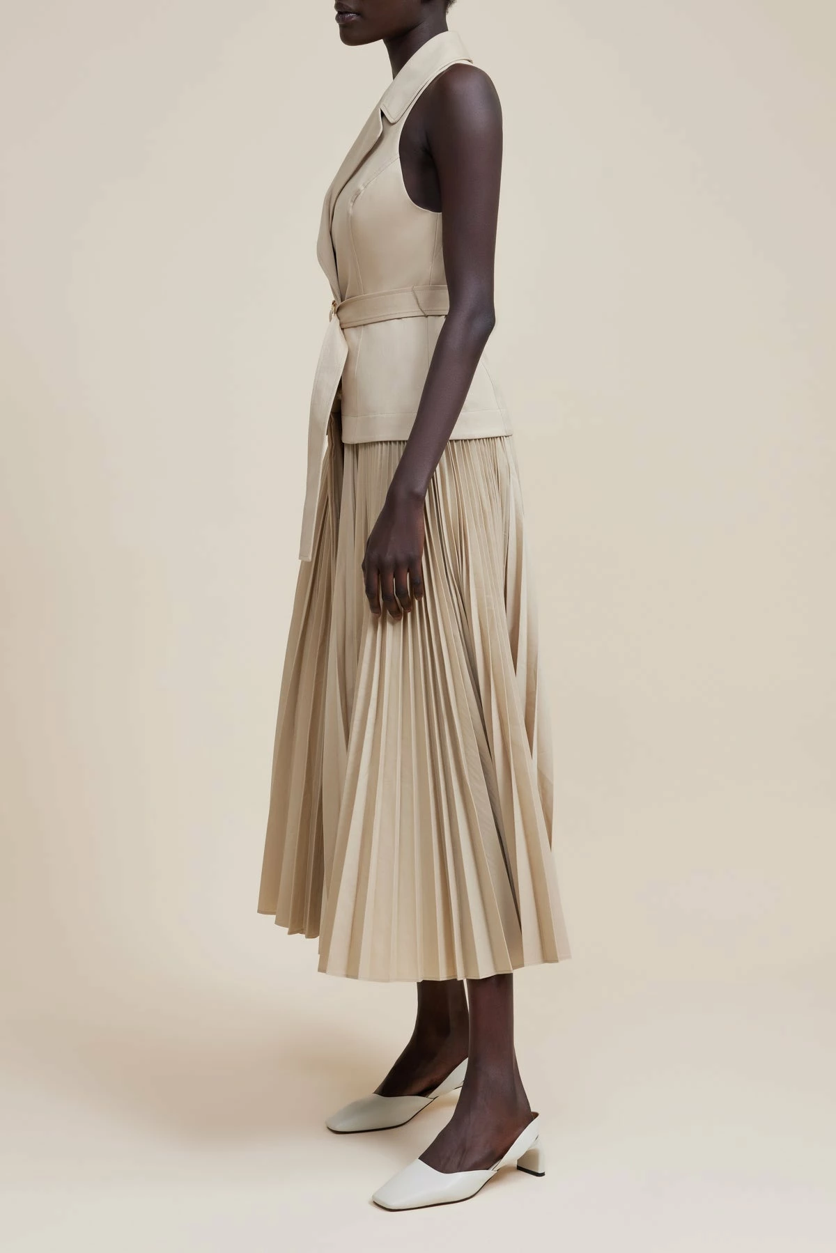 ACLER | Cliff Dress - Safari Green 5 ACLER | Cliff Dress - Safari Green - Image 3