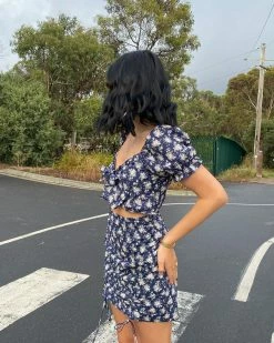 Kameli Boutique Genevieve Floral Mini Dress - Navy -Kameli Shop genevievefloralminidress2