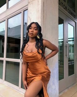 Kameli Boutique Hazel Satin Maxi Dress -Kameli Shop image 0372e866 588d 42bf a0fa e622253eee2b