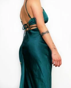 Kameli Boutique Zoeva Maxi Dress - Green 5 Kameli Boutique Zoeva Maxi Dress - Green -Kameli Shop image 35cfc4a5 5661 4f34 b748 153ad55bef34