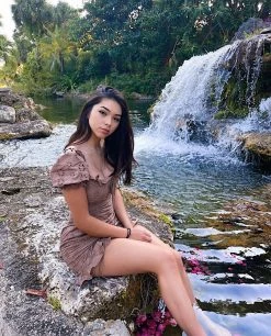 Kameli Boutique Amelia Floral Mini Dress - Brown -Kameli Shop image d0a9beb9 0e6c 4f61 a9d0 0659a1c39359