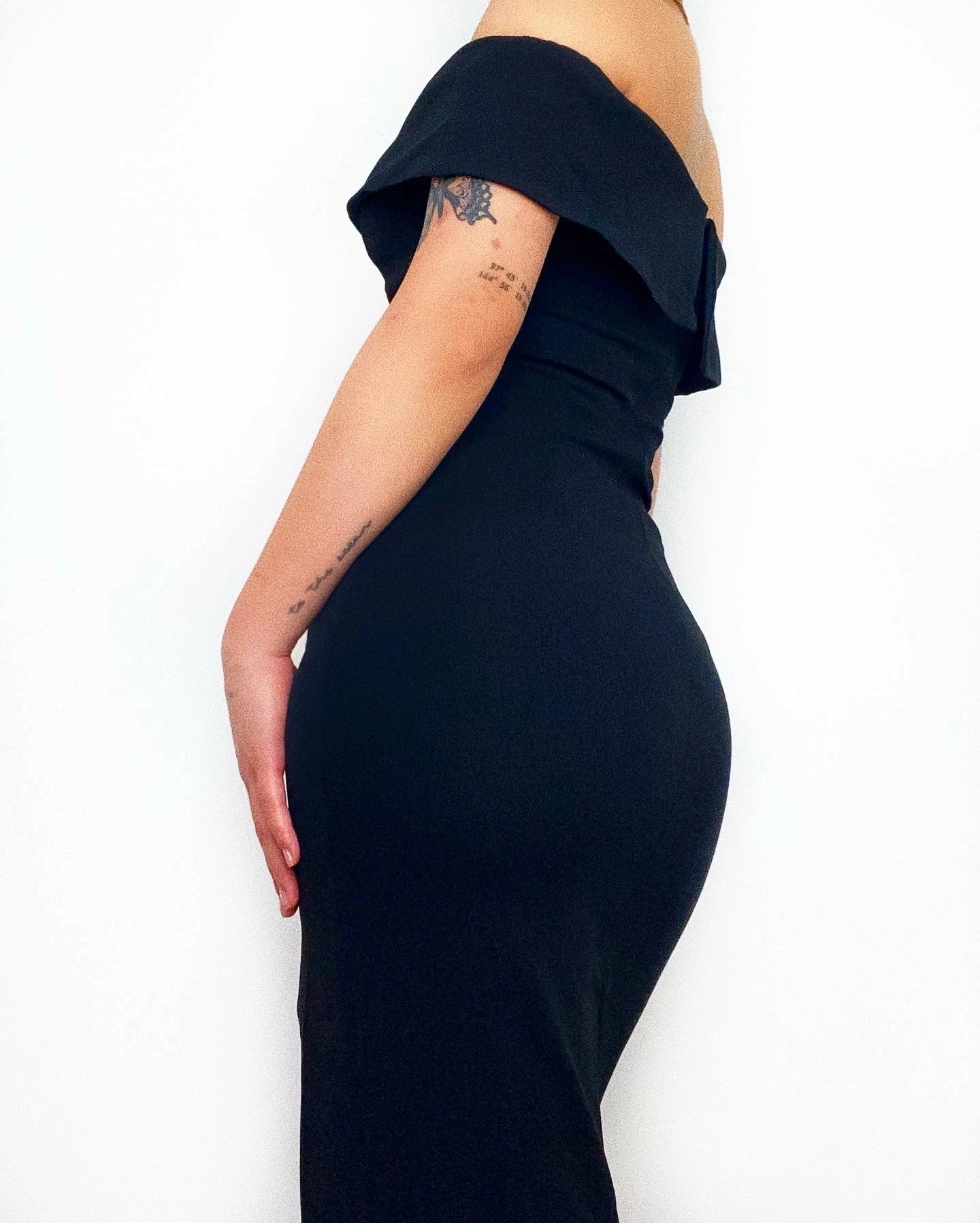 Kameli Boutique Parker Midi Dress - Black 4 Kameli Boutique Parker Midi Dress - Black - Image 2