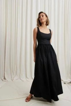 Caitlin Crisp | Meadow Dress - Black -Kameli Shop p a9592aed b081 4f96 89af 53a69f37a0b4