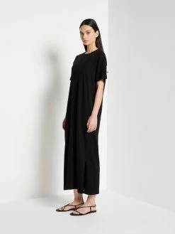 Juliette Hogan | Lounge Long Box T Dress - Black -Kameli Shop w JHL Q1 Long Box T Dress Black 389 02 2048x f83e0c8e f5c8 4575 b6db e8dbd4c5e4f3