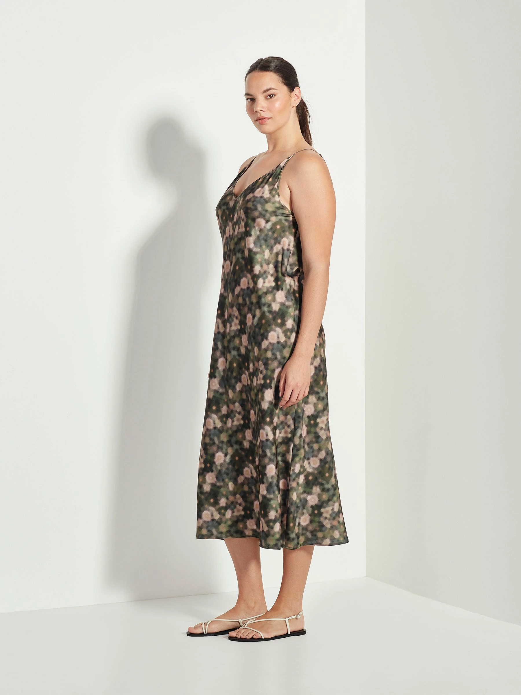 Juliette Hogan | Sigrid Slip - Windflower 5 Juliette Hogan | Sigrid Slip - Windflower - Image 3